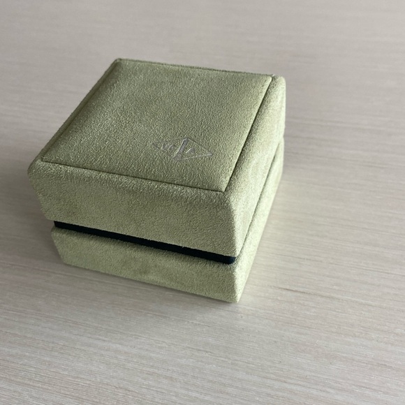 Van Cleef & Arpels Green Box for Earrings VCA - Picture 5 of 6